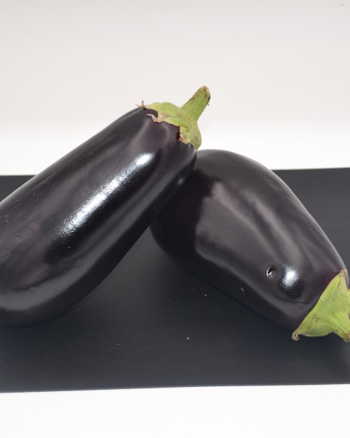 AUBERGINE